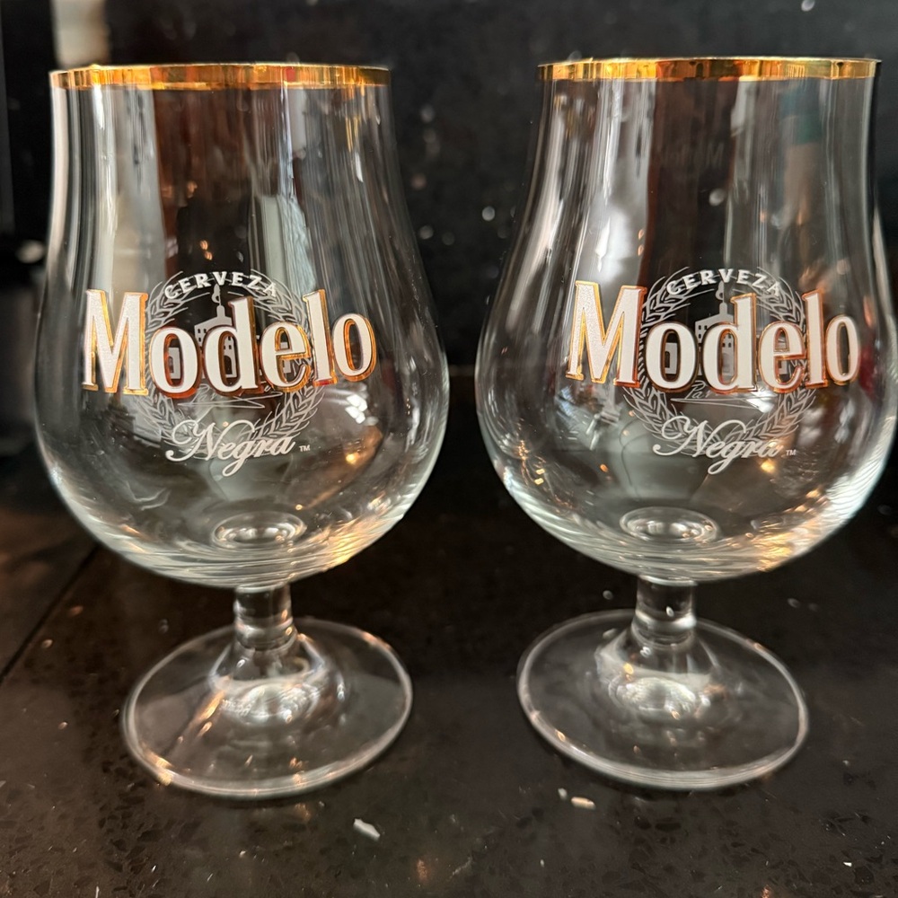 Modelo Beer set of Two Glasses with Gold Rim
